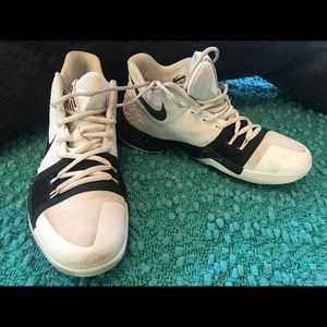 4 for $15. My son grew way too fast.